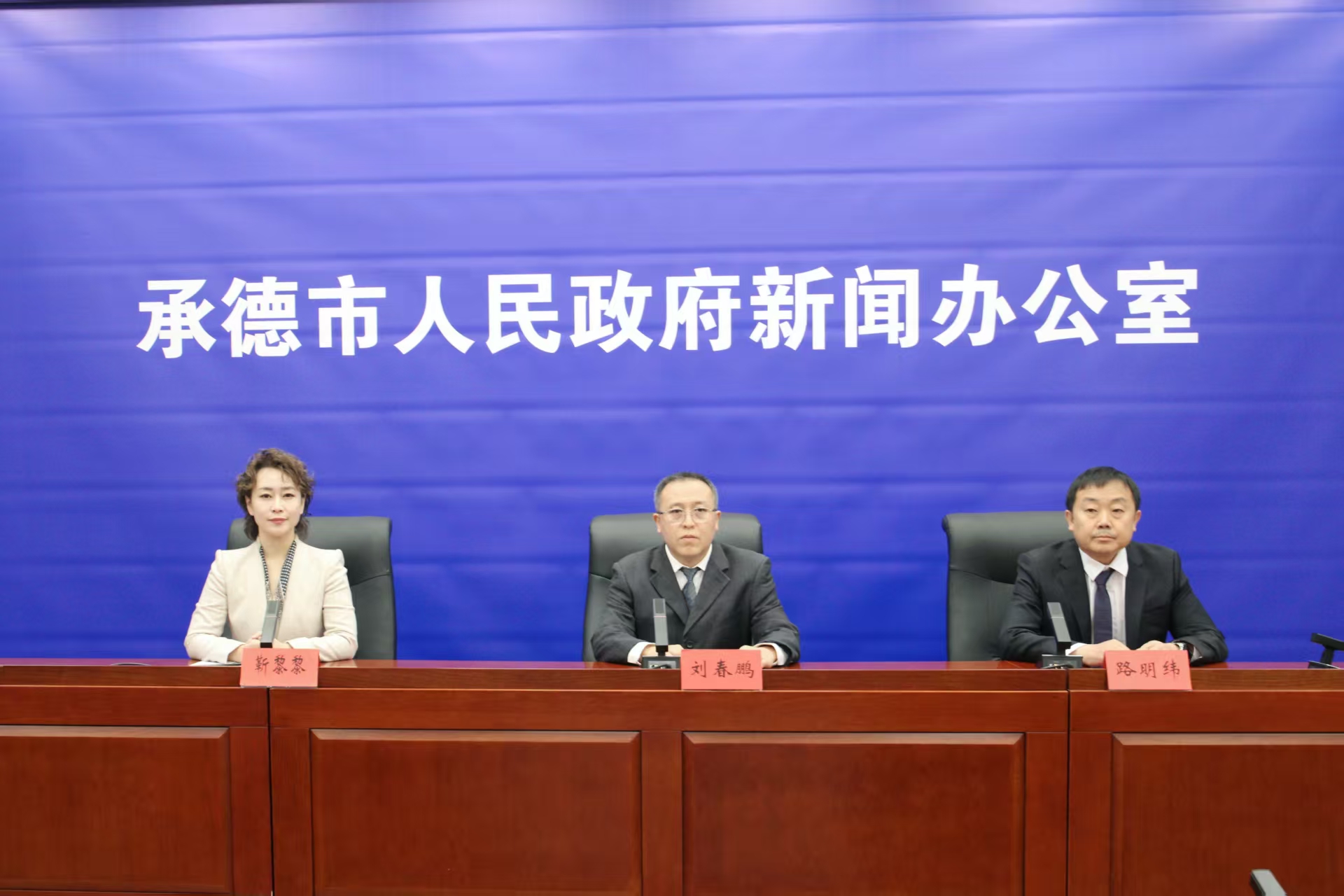 1761290306836412.jpg mmexport1761288663664.jpg